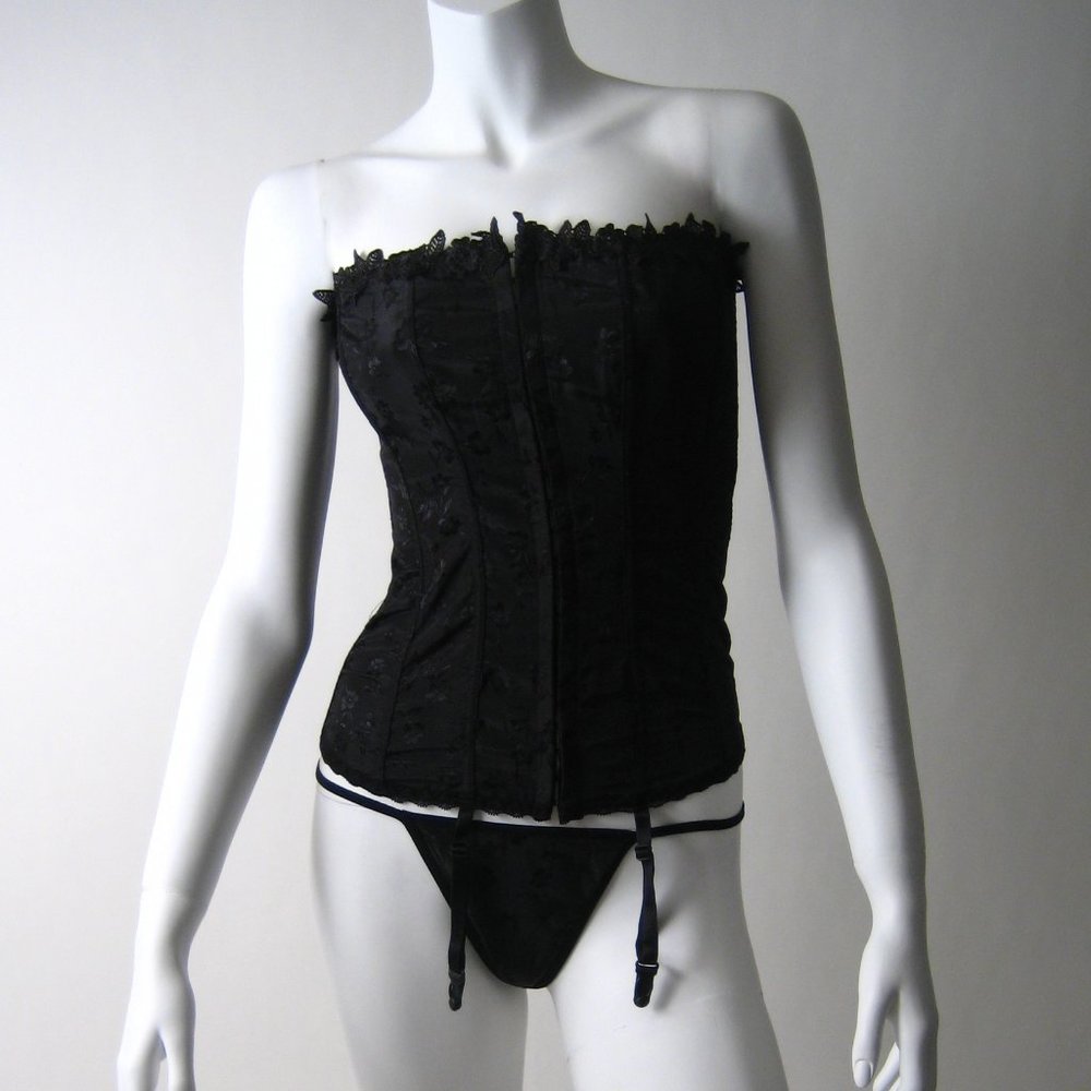 New RED SEDUCTION lace up black satin corset